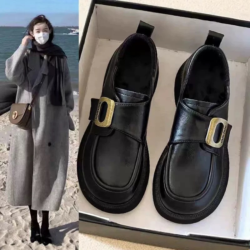 小皮鞋女英伦风2025新款秋冬加绒配裙子黑色jk单鞋通勤软底乐福鞋