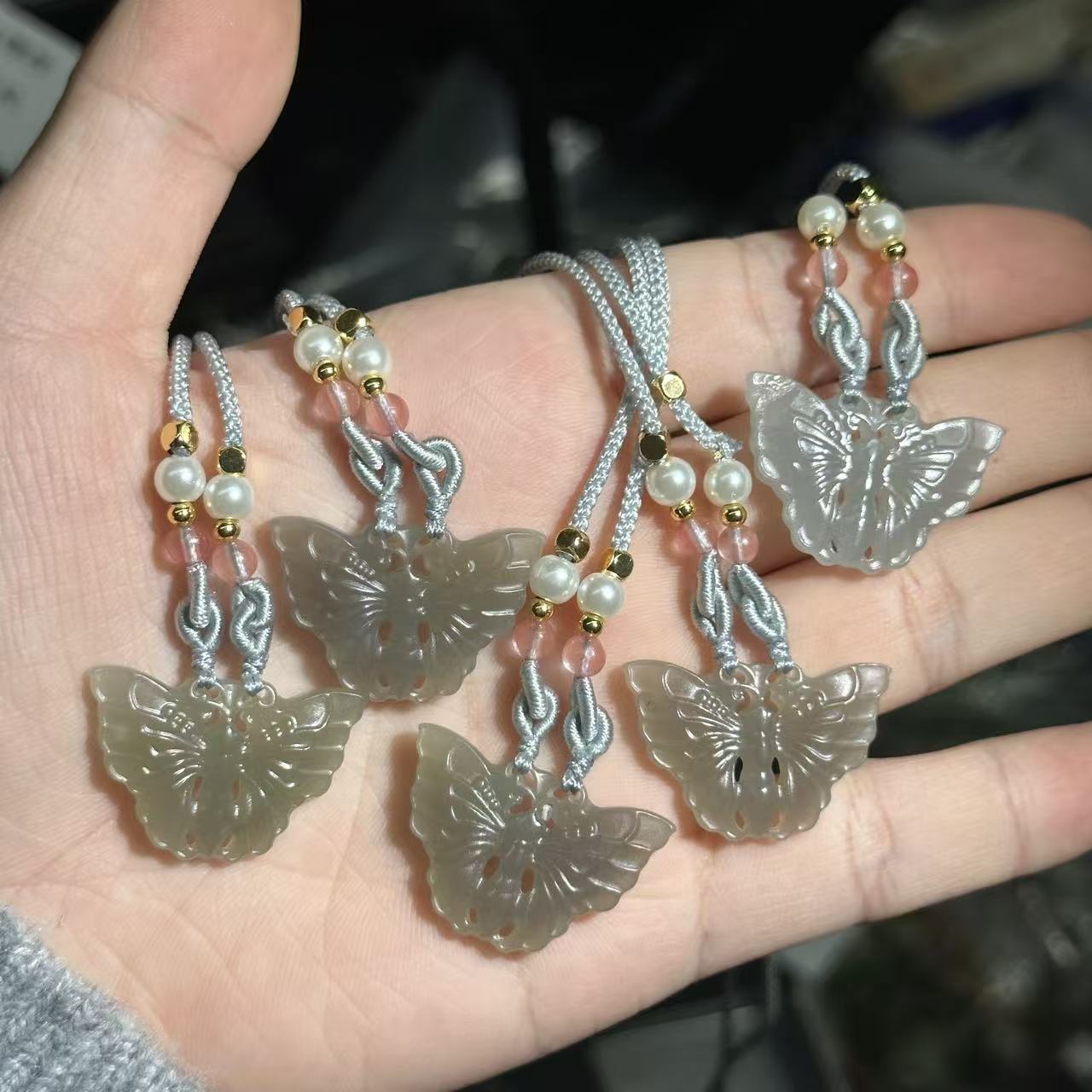 【W59】和田玉烟紫蝴蝶多样性发其一