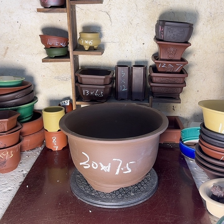 紫砂花盆，手工制作