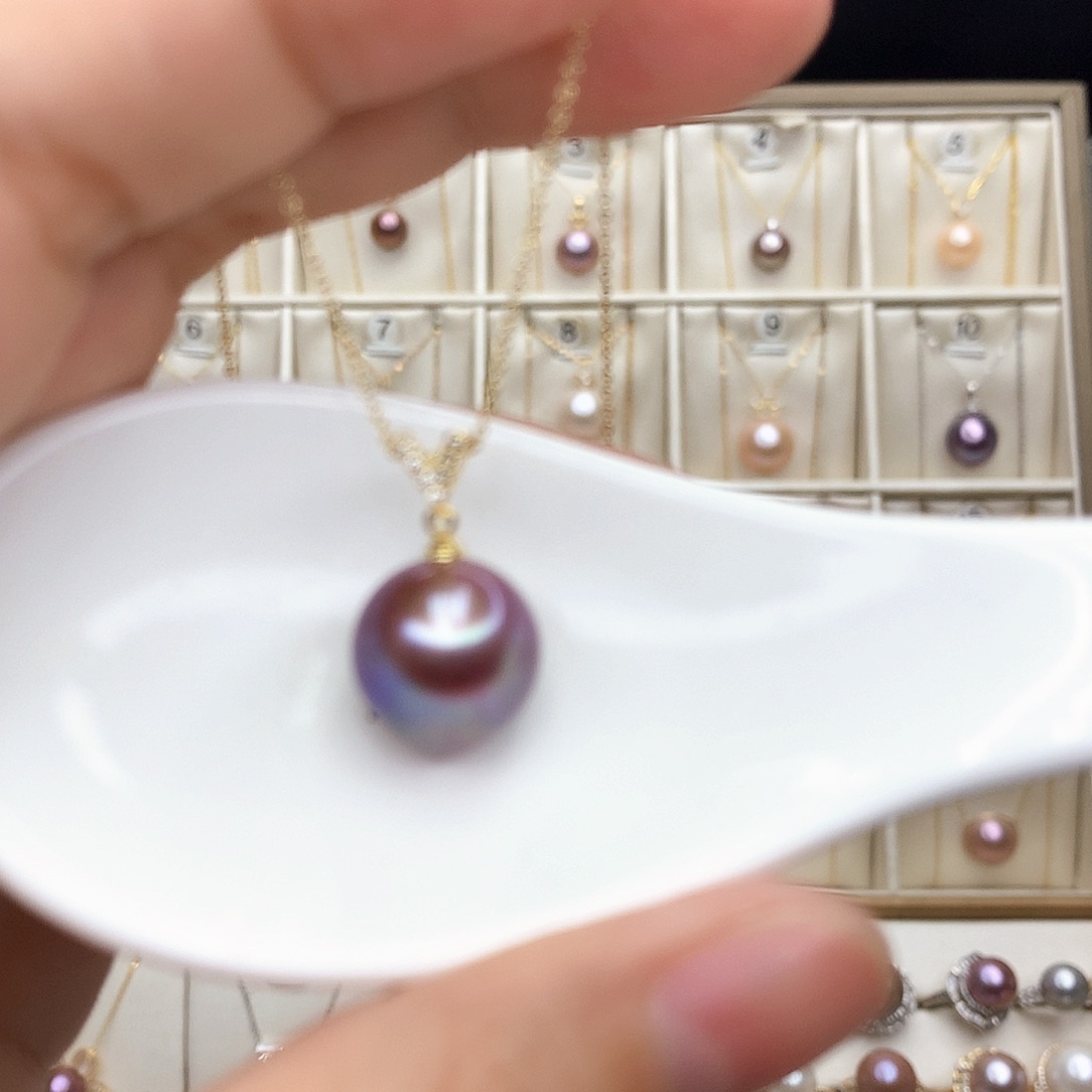 淡水珍珠颈饰合金