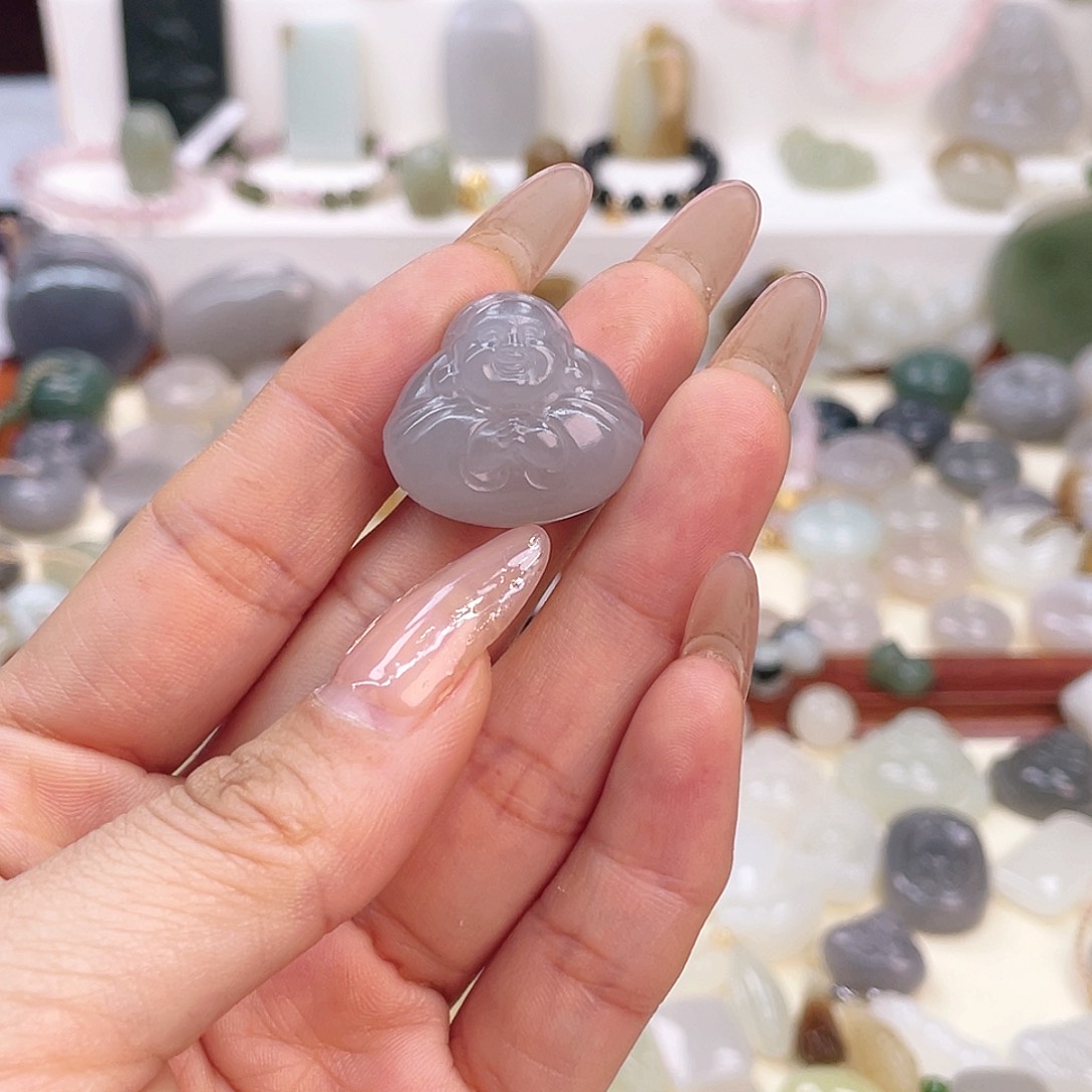 【闪购商品】和田玉吊坠(赠链)未镶嵌月*