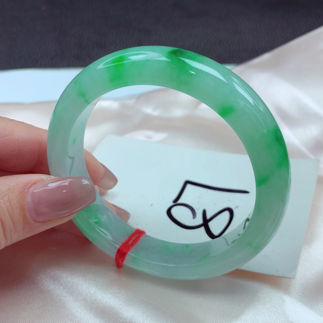 翡翠手镯未镶嵌手镯55