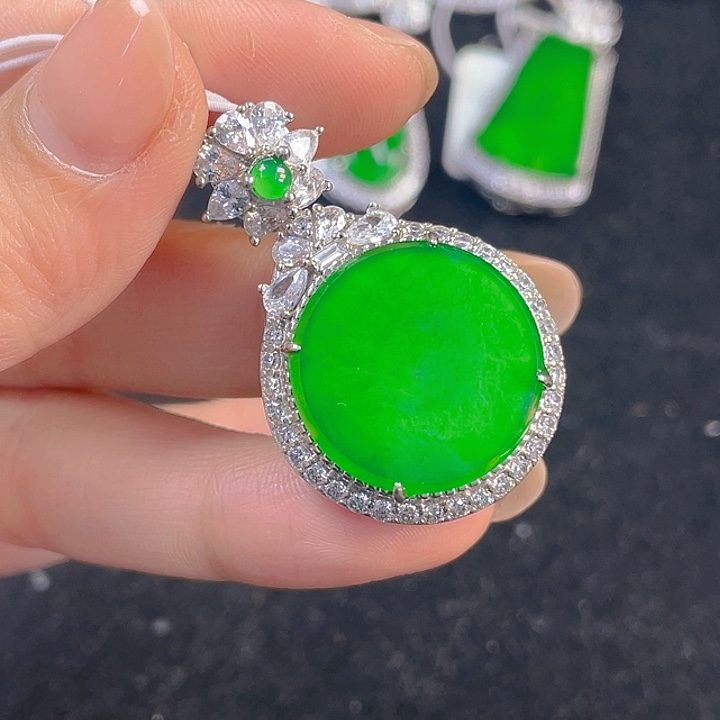 翡翠吊坠(不含链)银S925镶嵌