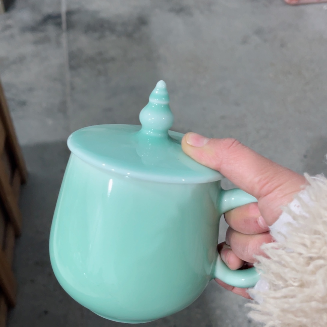 碗哈哈哈哈与哈哈哈哈