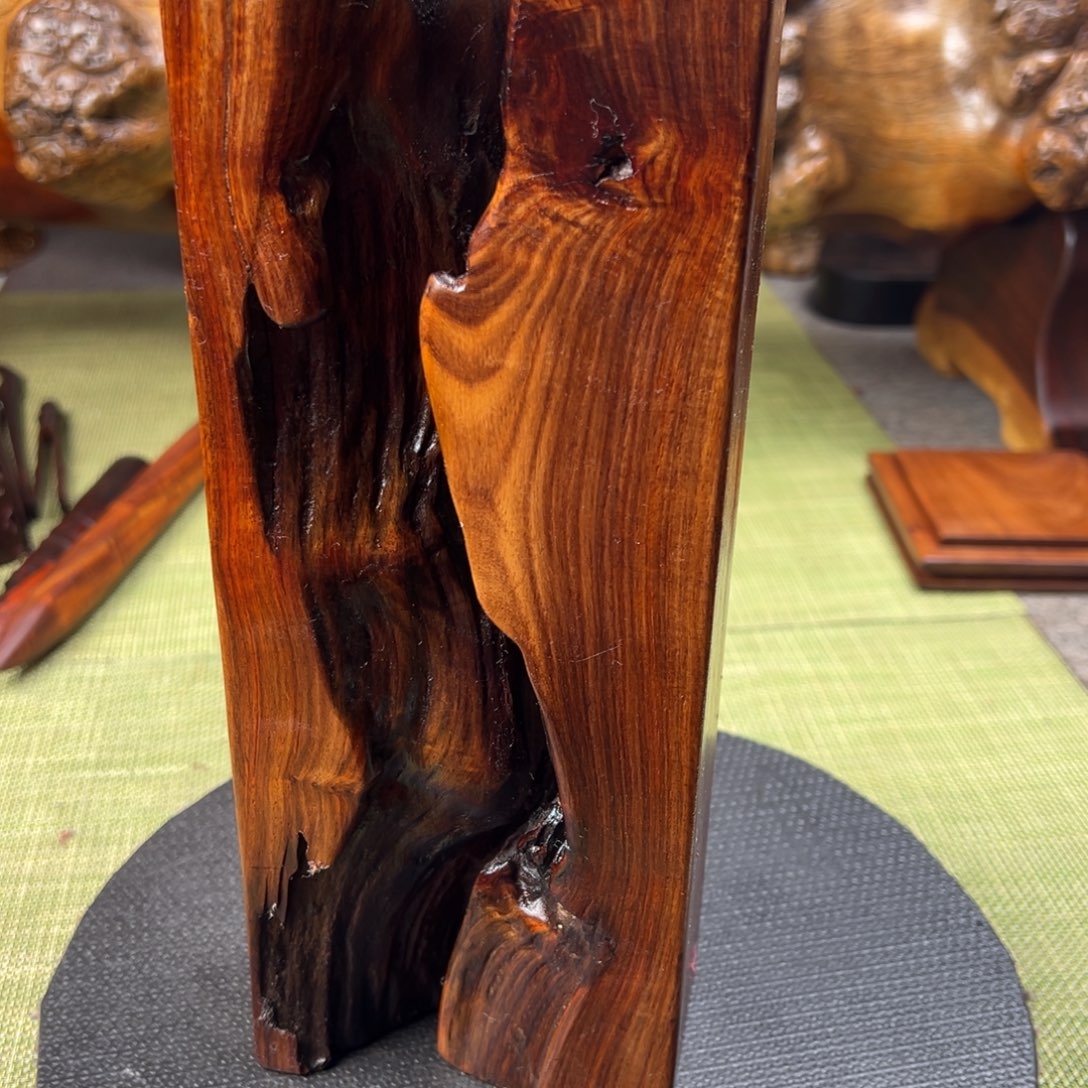 大果紫檀（缅甸花梨）与*