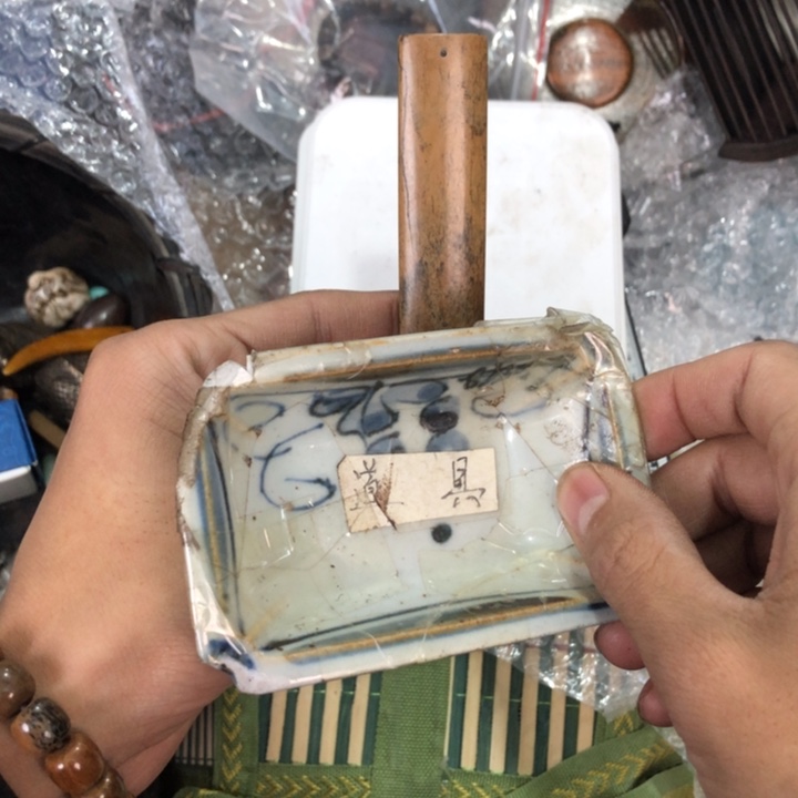 陶瓷孤品单件车里拍