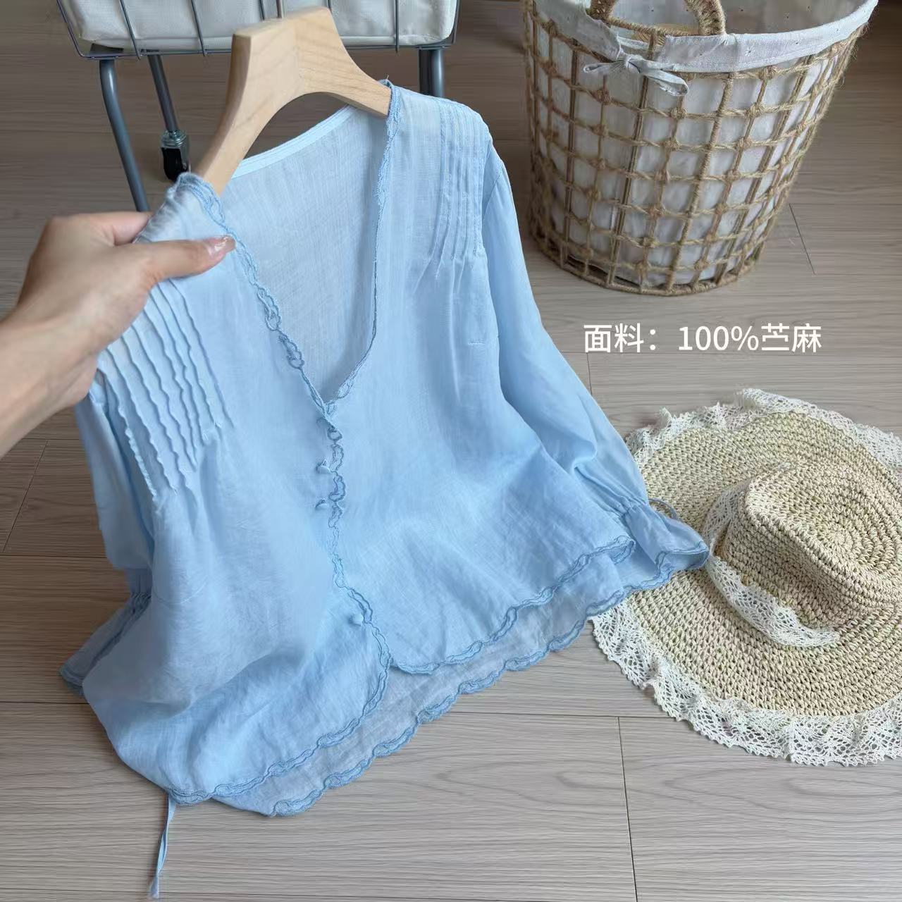 小柒家A0424-秋季休闲荷叶系带衬衫甜美淑女收腰抽绳款揽收衬衫