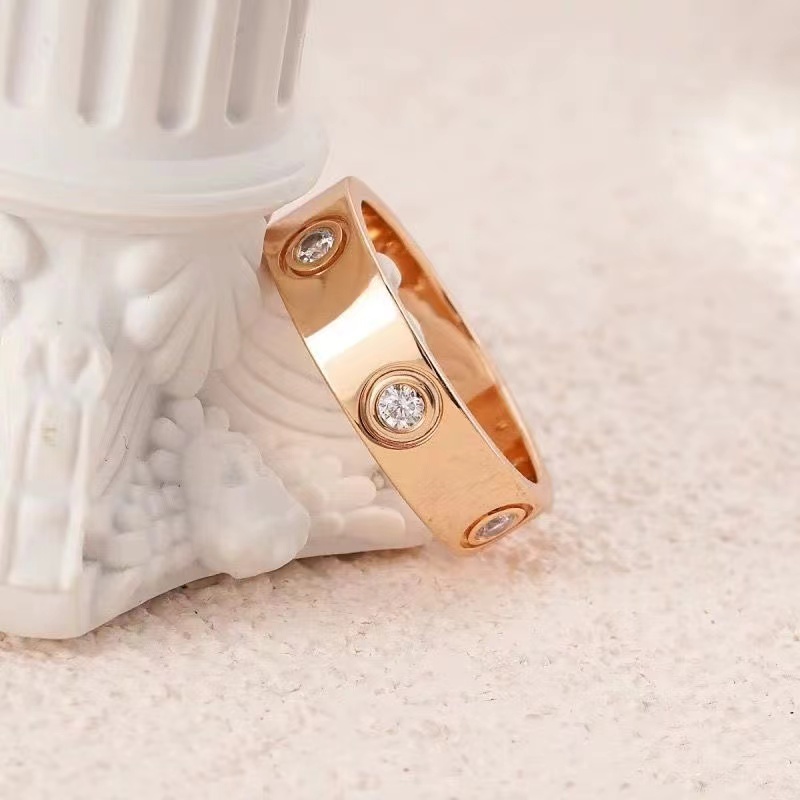 钛钢莫桑石戒指 黛珊娜戒指精工-经典款轻奢情侣结婚时尚经典光面