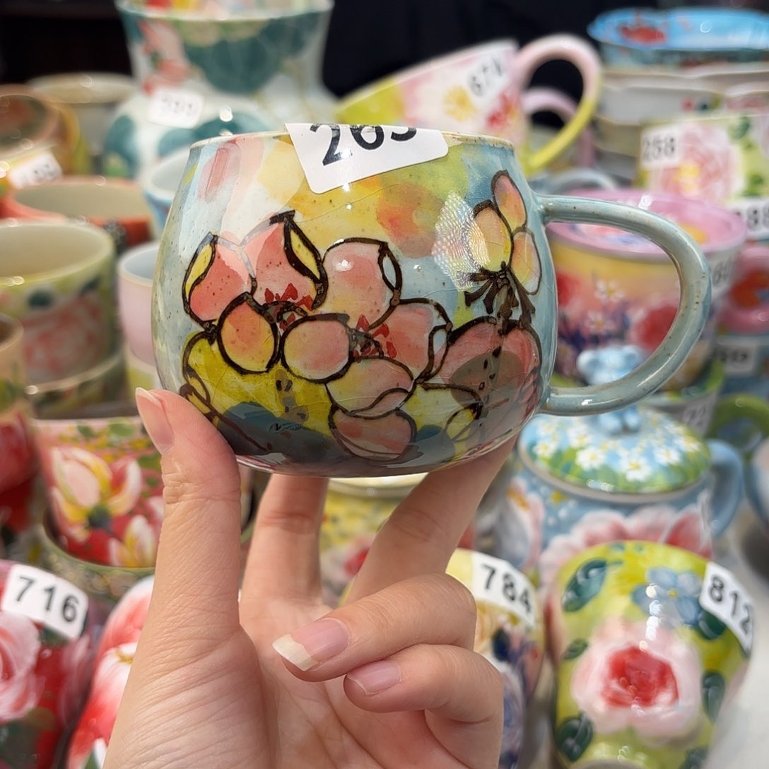 瓷片兔兔好可爱啊我