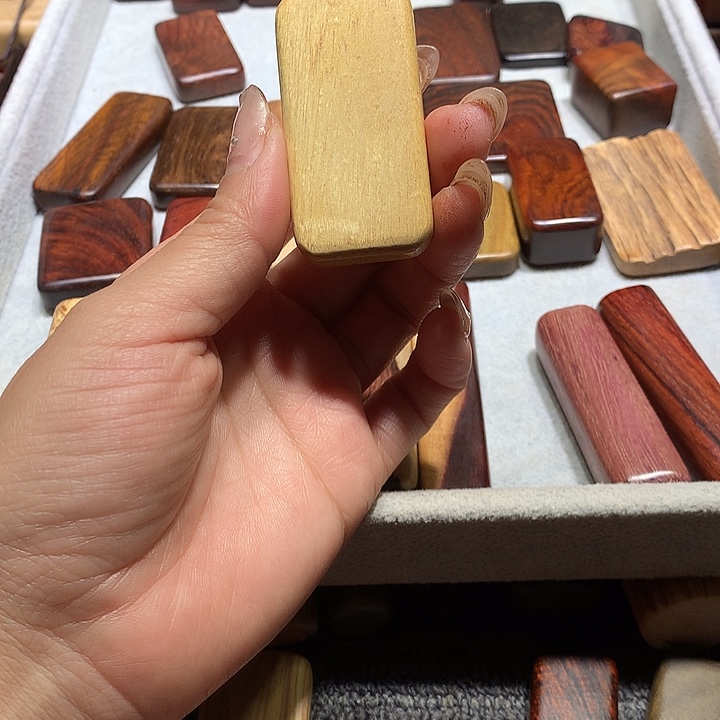 凉***次端景台紫檀木类1111111