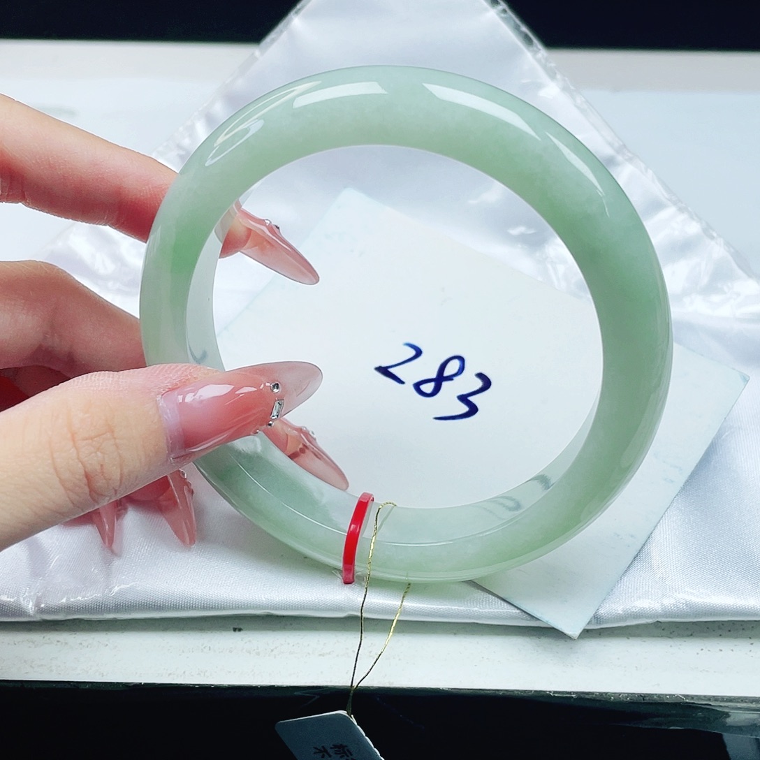 未镶嵌手镯翡翠60+