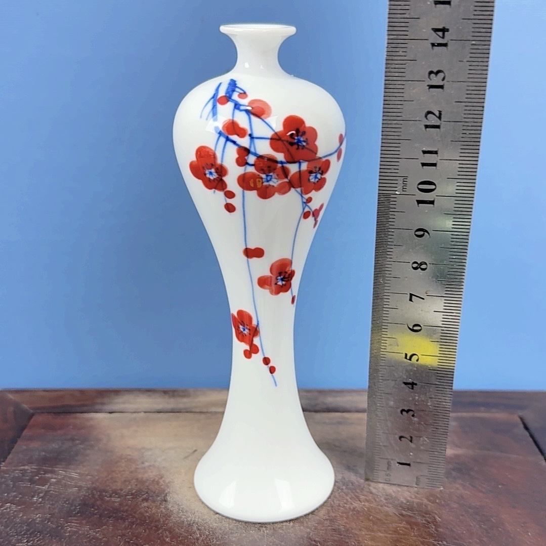 景德镇陶瓷小花器摆件手绘红梅花