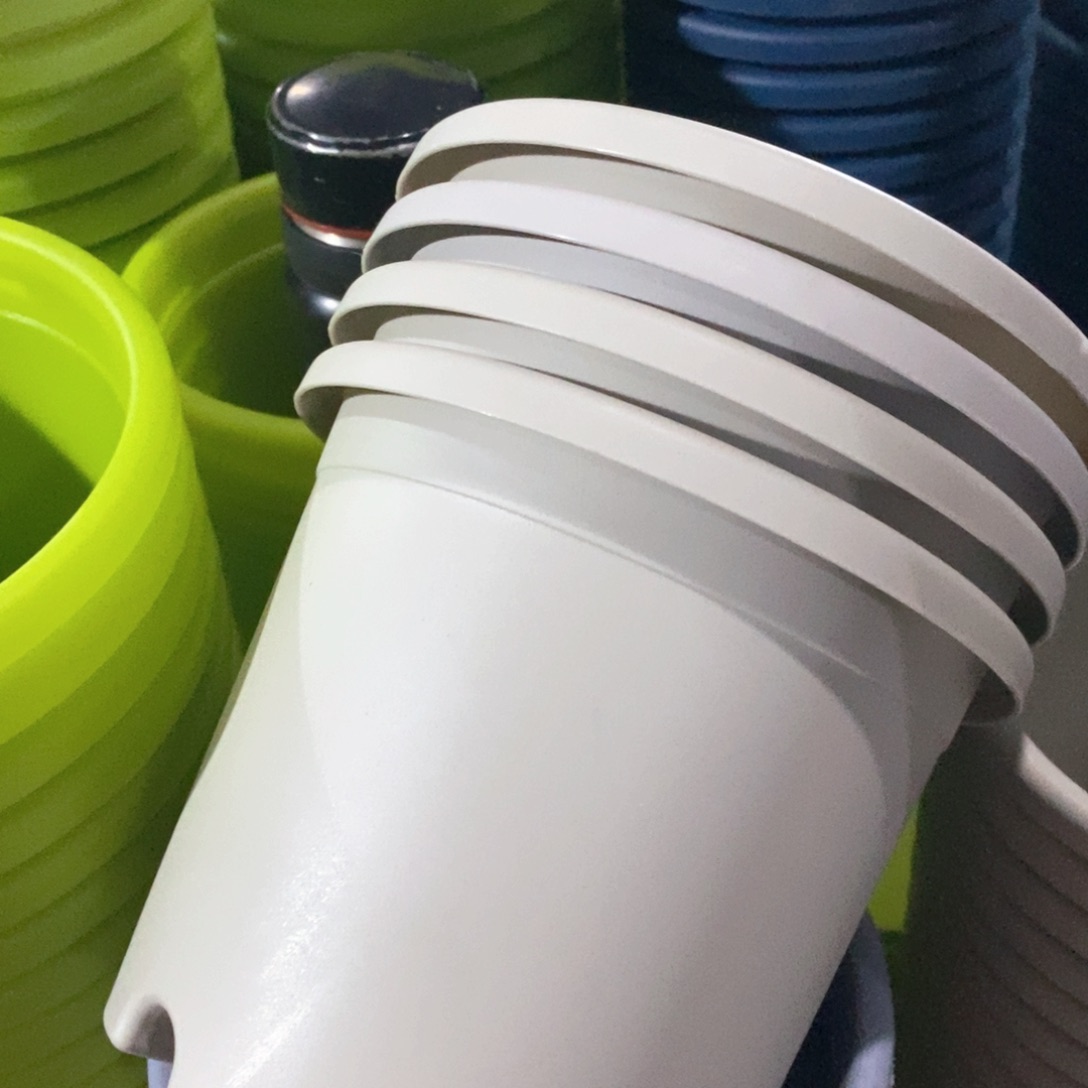 树脂四季盆2#无拖灰白微瑕13