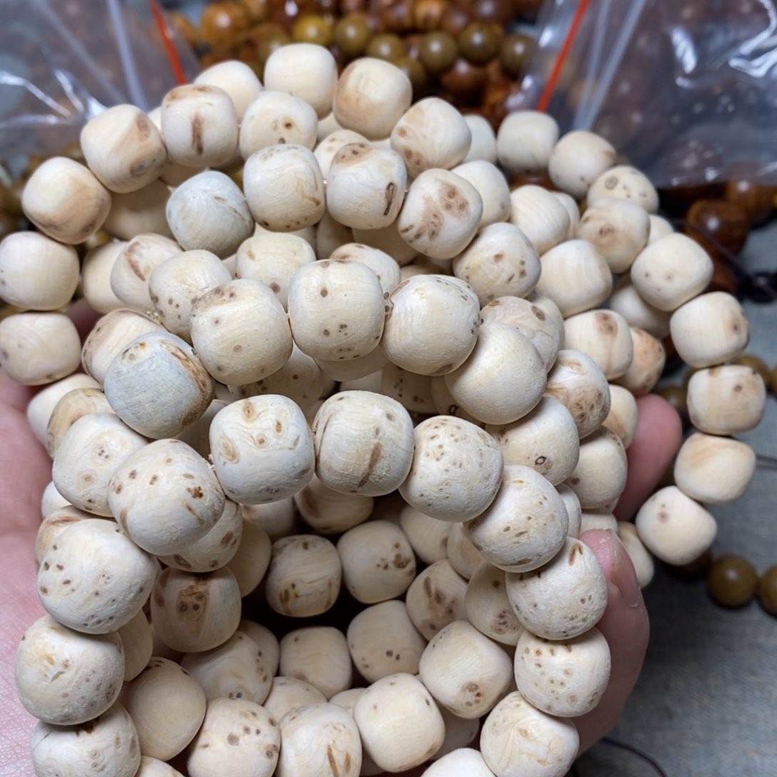 柏木（崖柏）无事牌1314瘤疤白皮