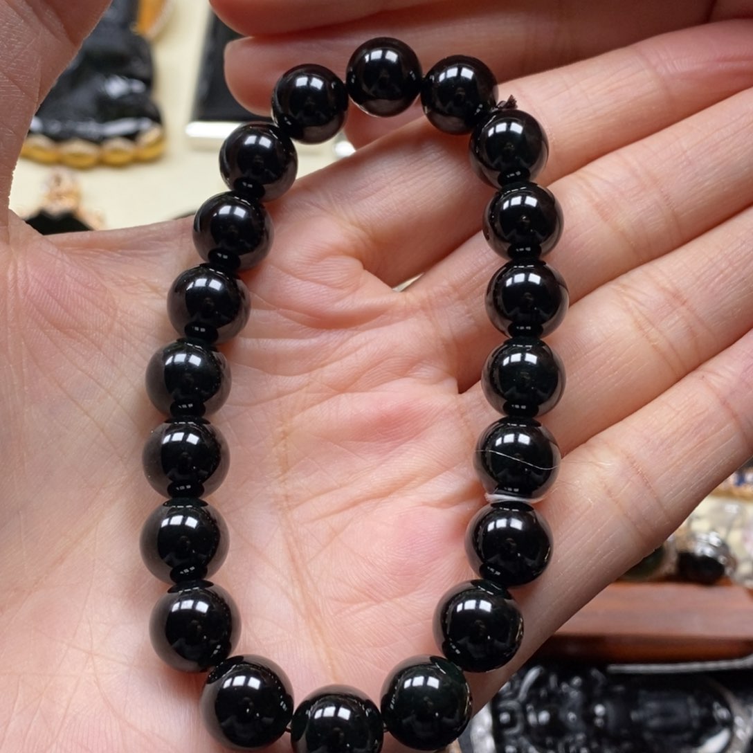 翡翠手链未镶嵌啤***糖珠子