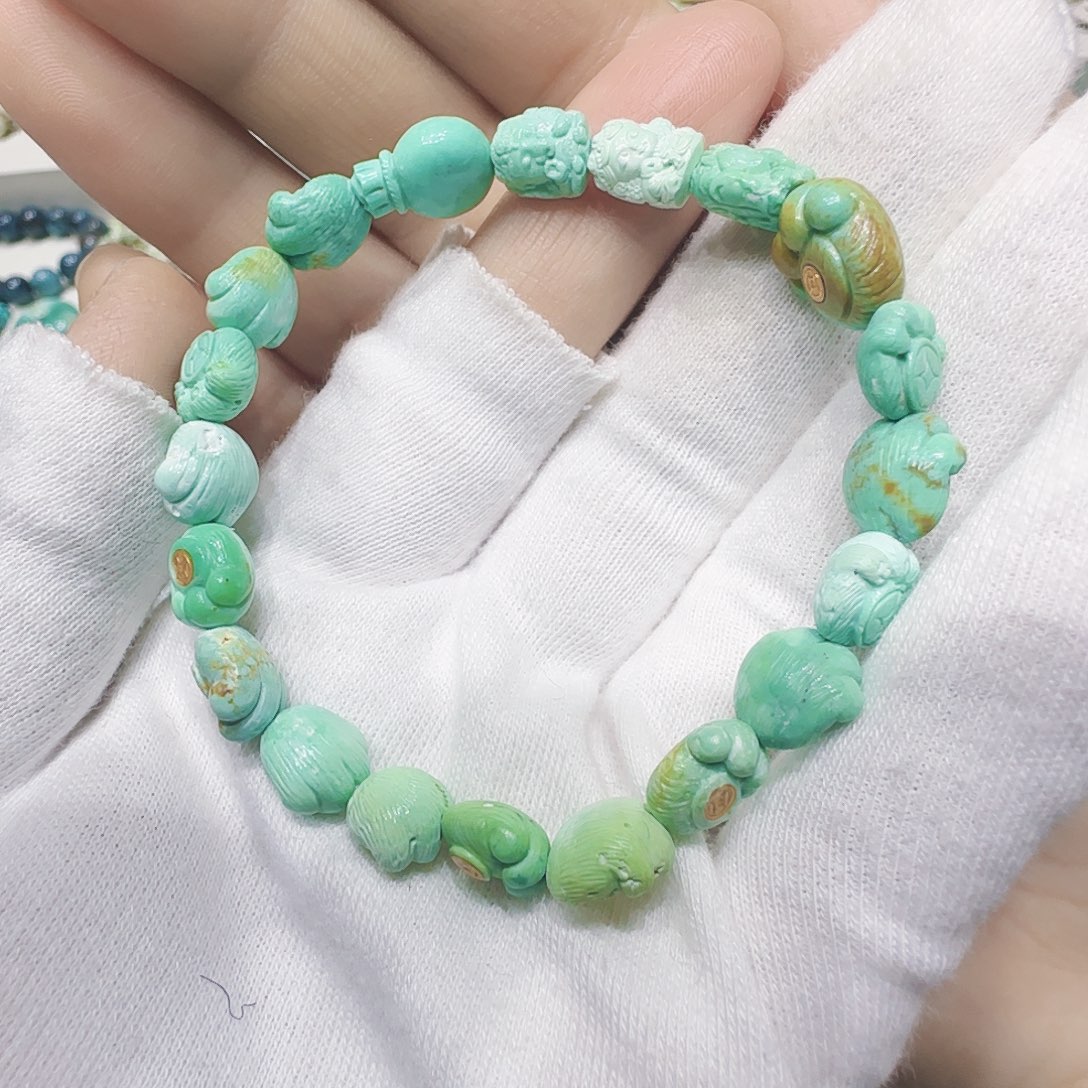 绿松石未镶嵌原矿绿松石