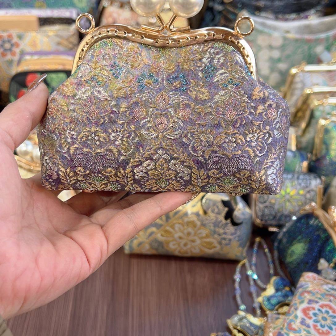 *****蚕丝福利珍珠小蛮腰