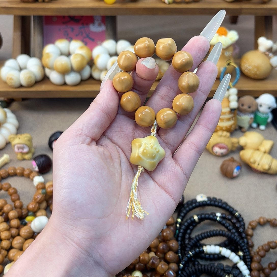 猴头核桃吊坠猴头手捻