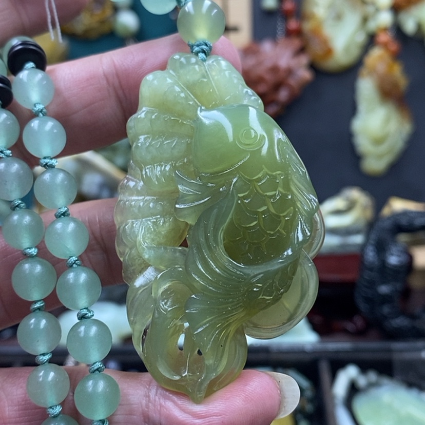 【闪购商品】蛇纹石玉吊坠未镶嵌