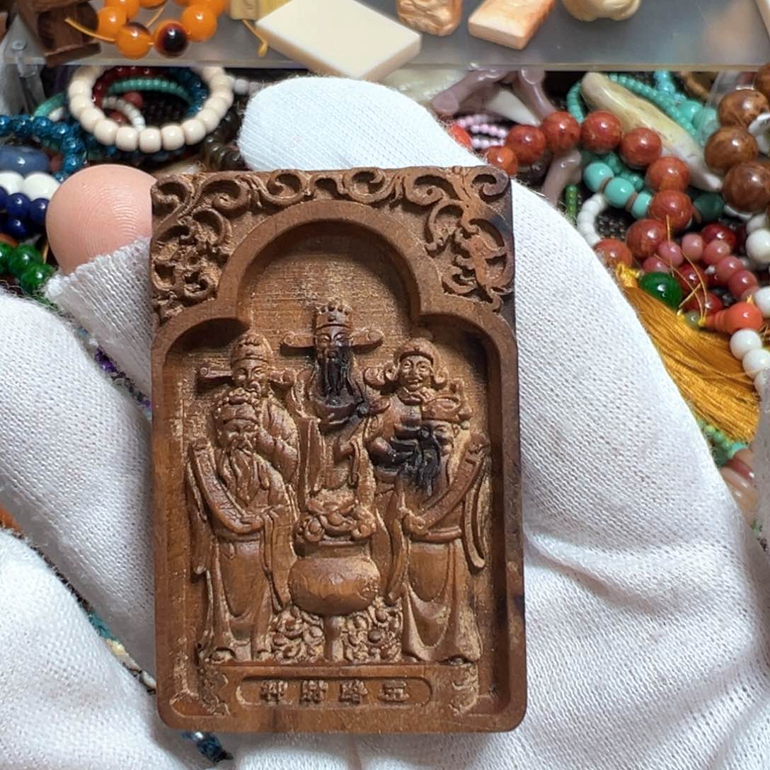 非洲檀香无事牌手把件