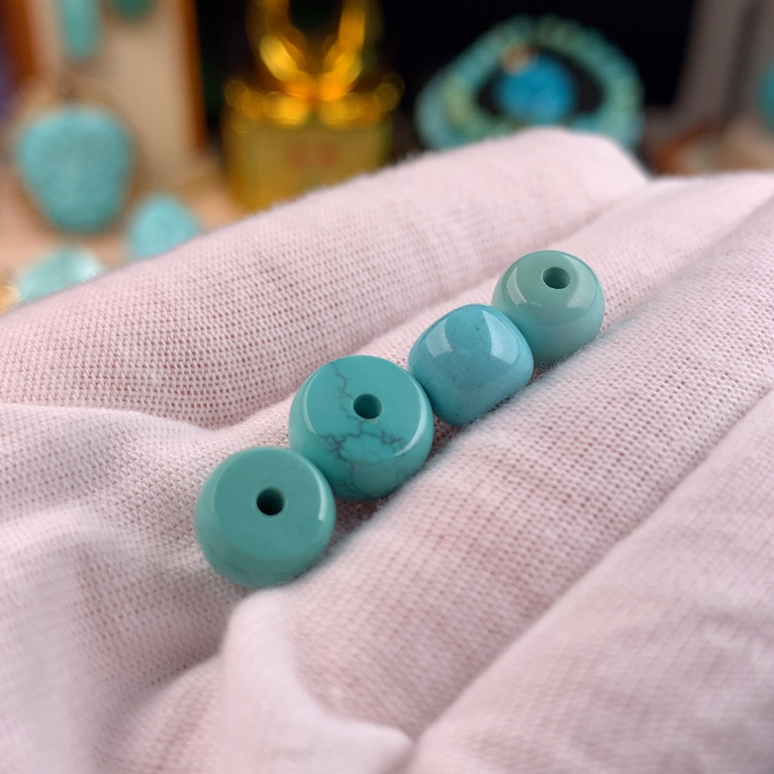 水***生绿松石未镶嵌配珠