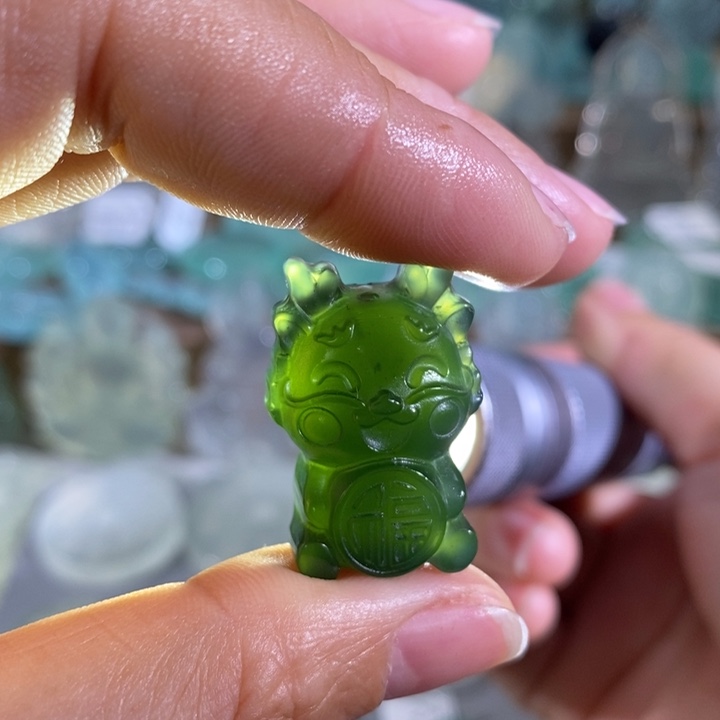 岫玉吊坠未镶嵌吊坠