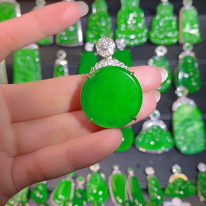 翡翠银S925镶嵌颈饰