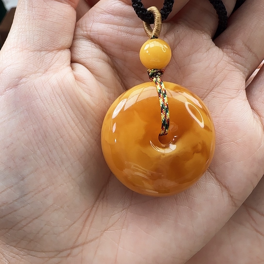琥珀颈饰未镶嵌吊坠