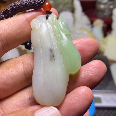 未镶嵌和田玉挂件
