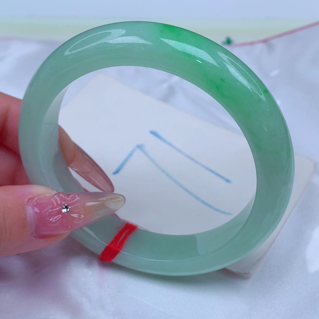 翡翠手镯未镶嵌天然缅甸翡翠A货手镯