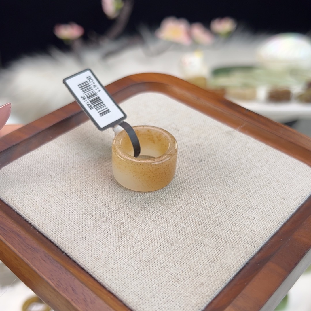 和田玉未镶嵌戒指N25金桂花糖白直径16不退换