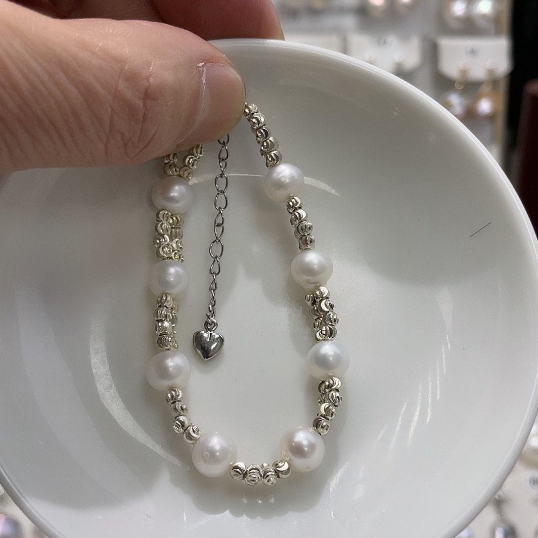 淡水珍珠颈饰未镶嵌