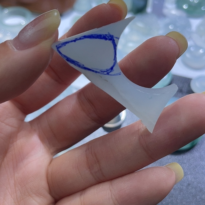 橙***京定制翡翠未镶嵌料子