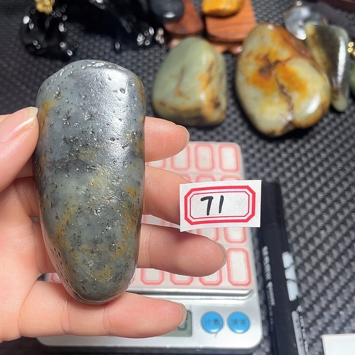 未镶嵌和田玉挂件71