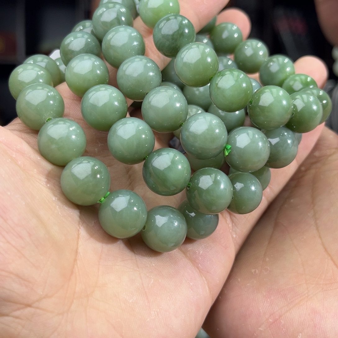 和田玉手串未镶嵌纯天然和田玉俄粉青13+多样性发其一