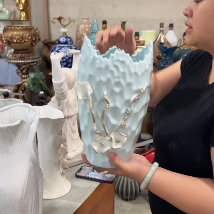 瓶高度30厘米口径14厘米微瑕捡漏掉花