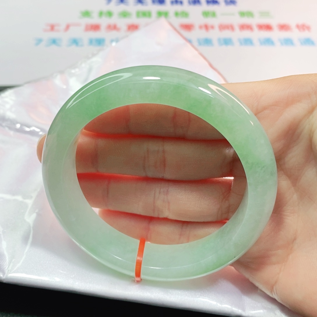 翡翠手镯未镶嵌54555455