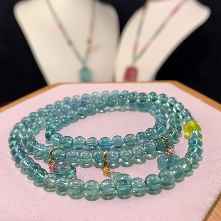 双色碧玺手链未镶嵌