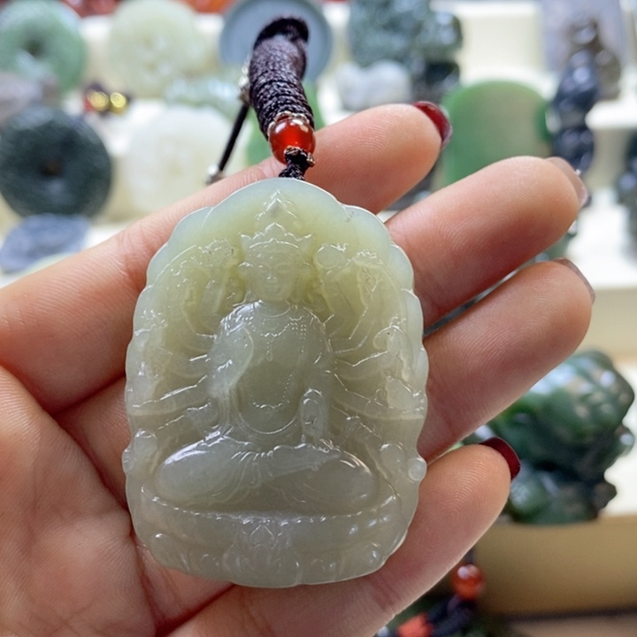 和田玉颈饰未镶嵌