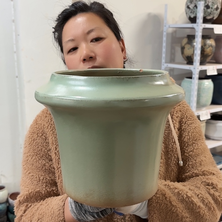 瑕疵高21口18花盆