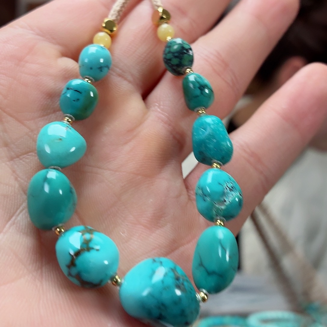 未镶嵌绿松石珠宝奇石