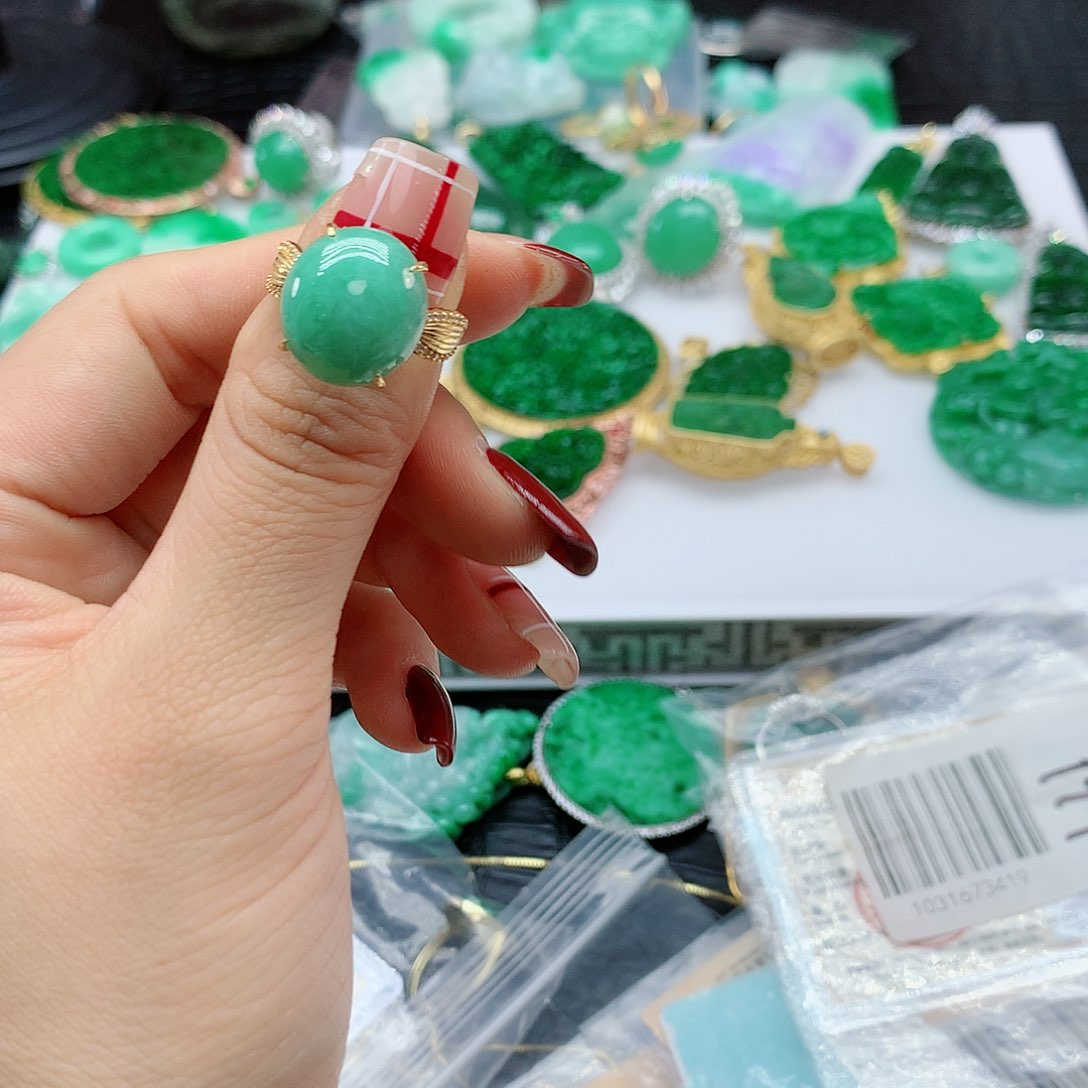 【闪购商品】翡翠戒指银S925镶嵌，