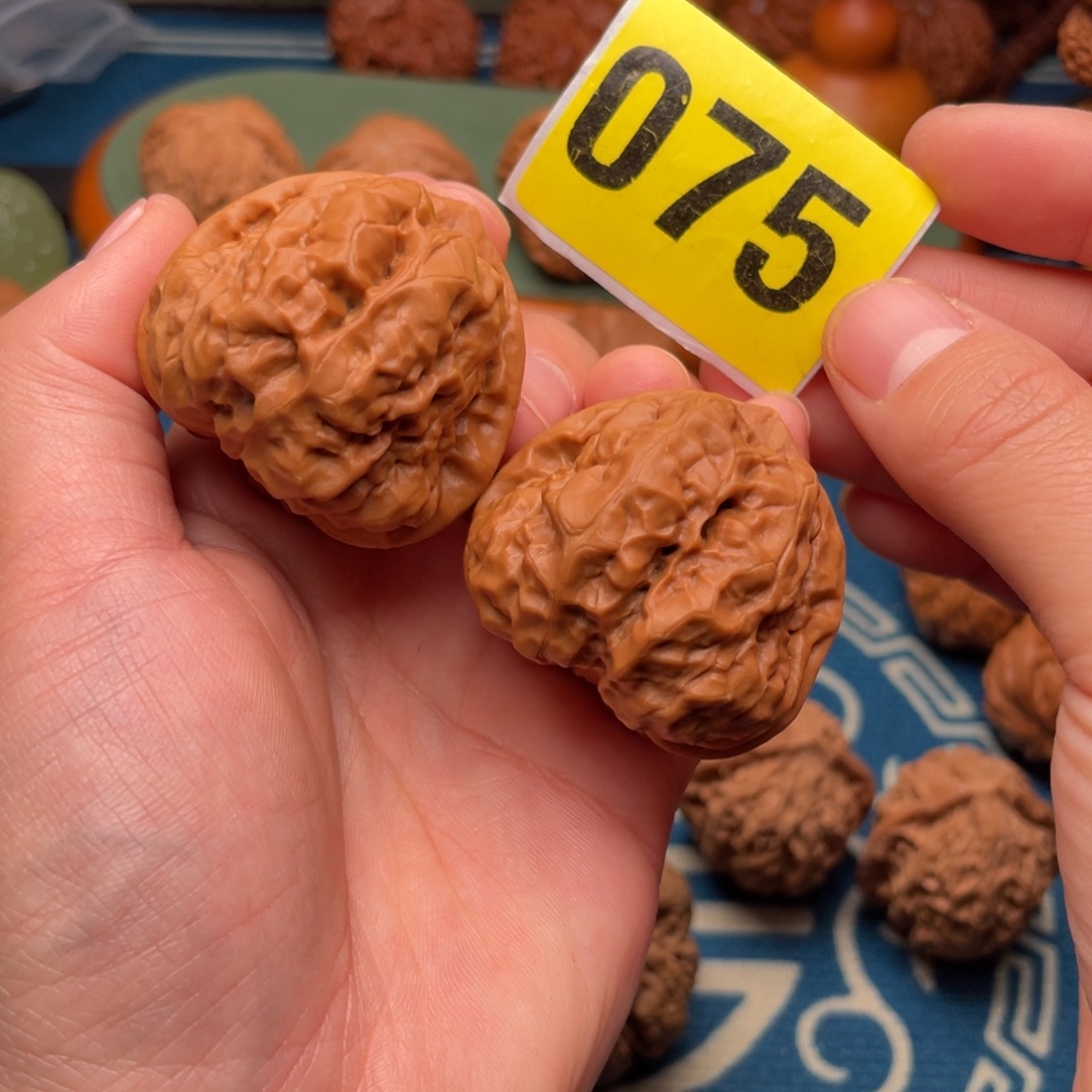 文玩核桃把件41三角蛙075号