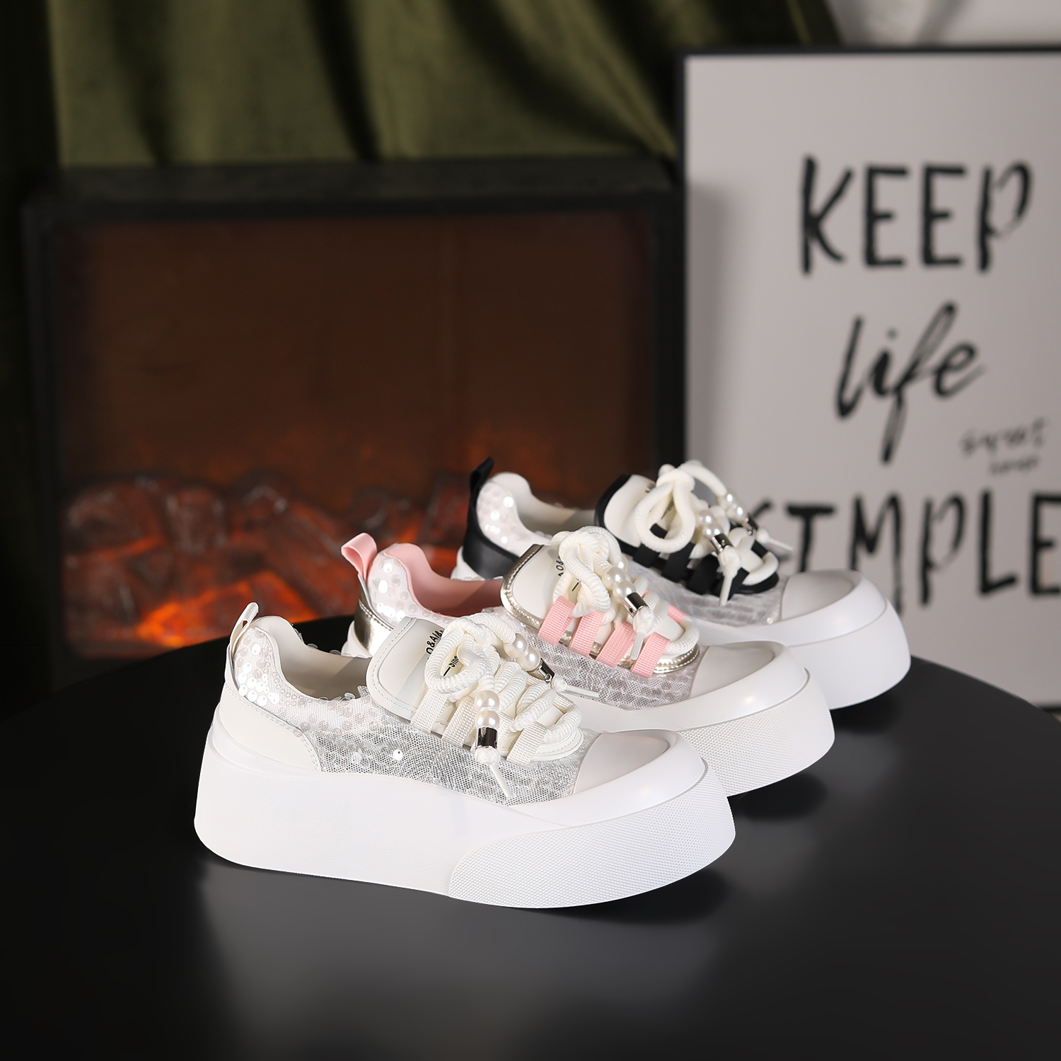 【现货】时尚厚底增高5cm潮流百搭女士休闲鞋23702