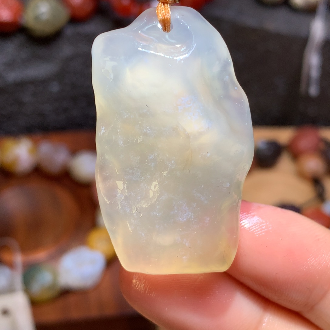 未镶嵌玛瑙/玉髓珠宝半成品