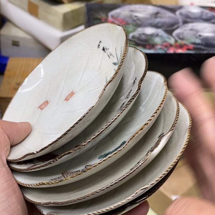 瓷片哈哈哈哈哈哈哈哈