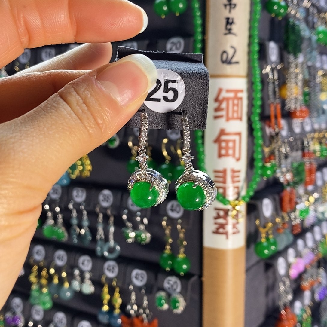 银S925镶嵌翡翠耳饰25