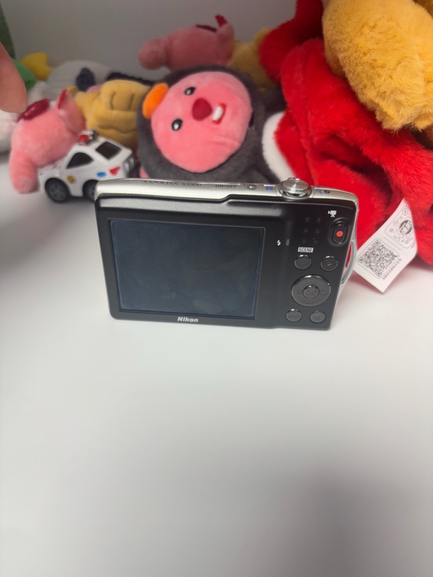 95新  尼康s3300银色  全套配件