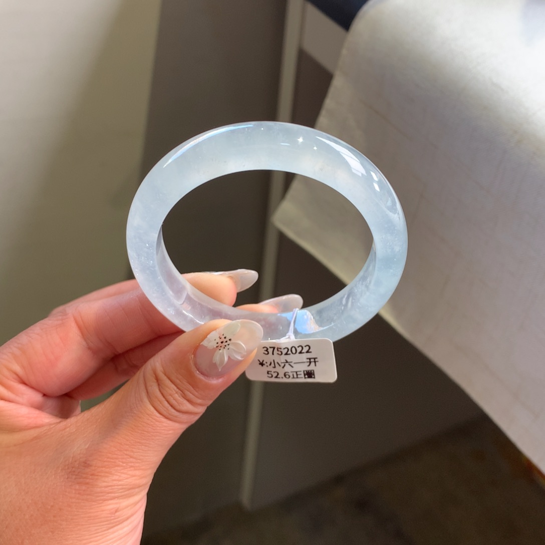 翡翠手镯未镶嵌高冰白月光53正圈（具体询价）