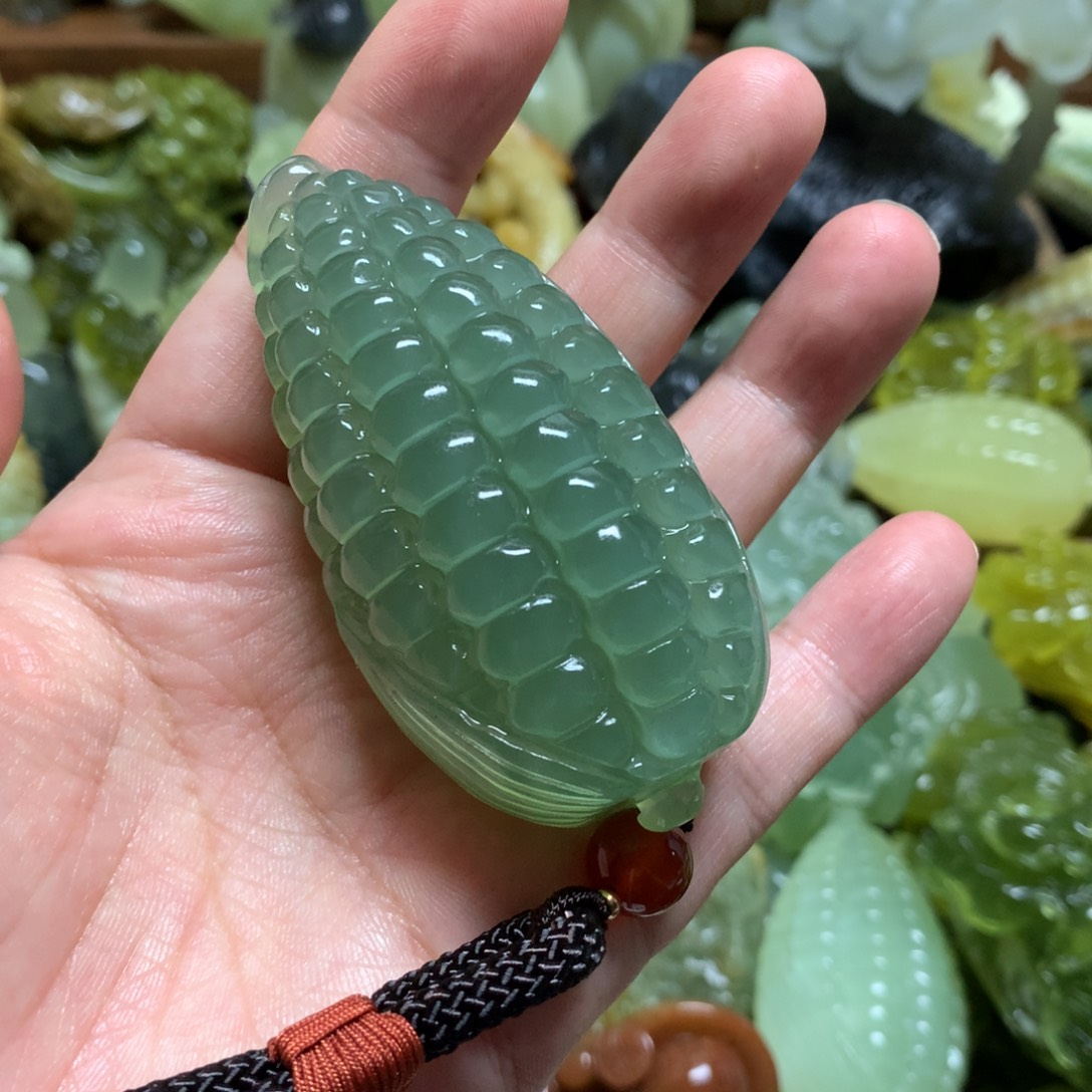 昌***哥岫玉未镶嵌手把手把